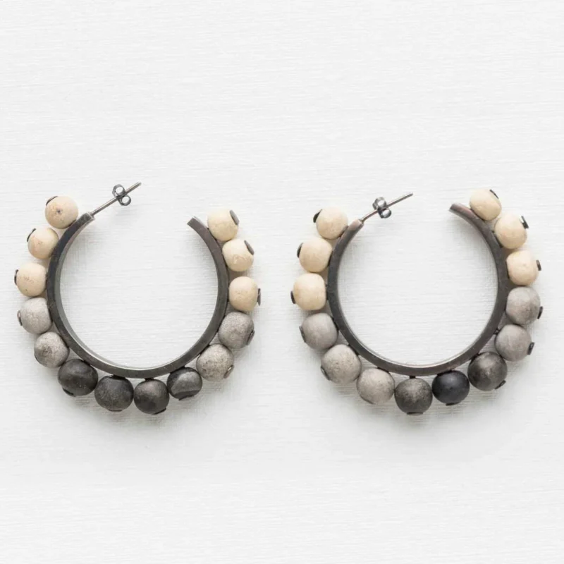 BEAD EARRINGS