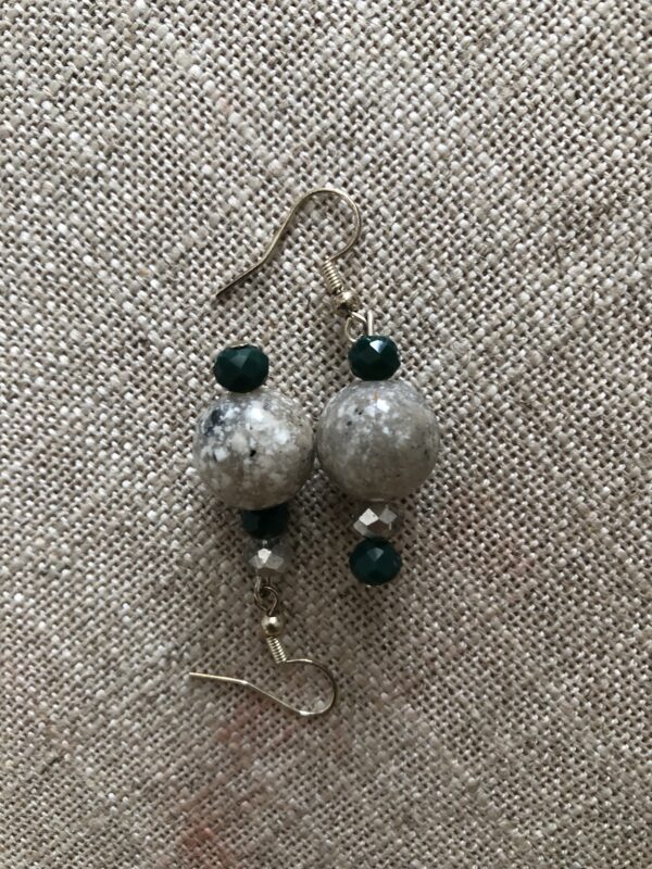 BEAD EARRINGS