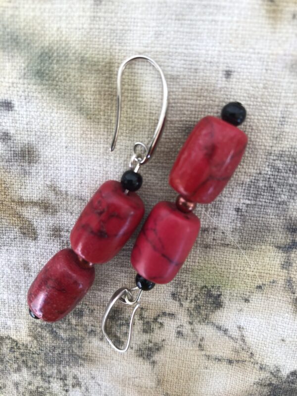 BEAD EARRINGS