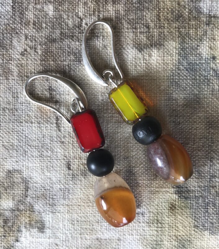 BEAD EARRINGS