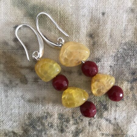 Yellow agate with small red beads